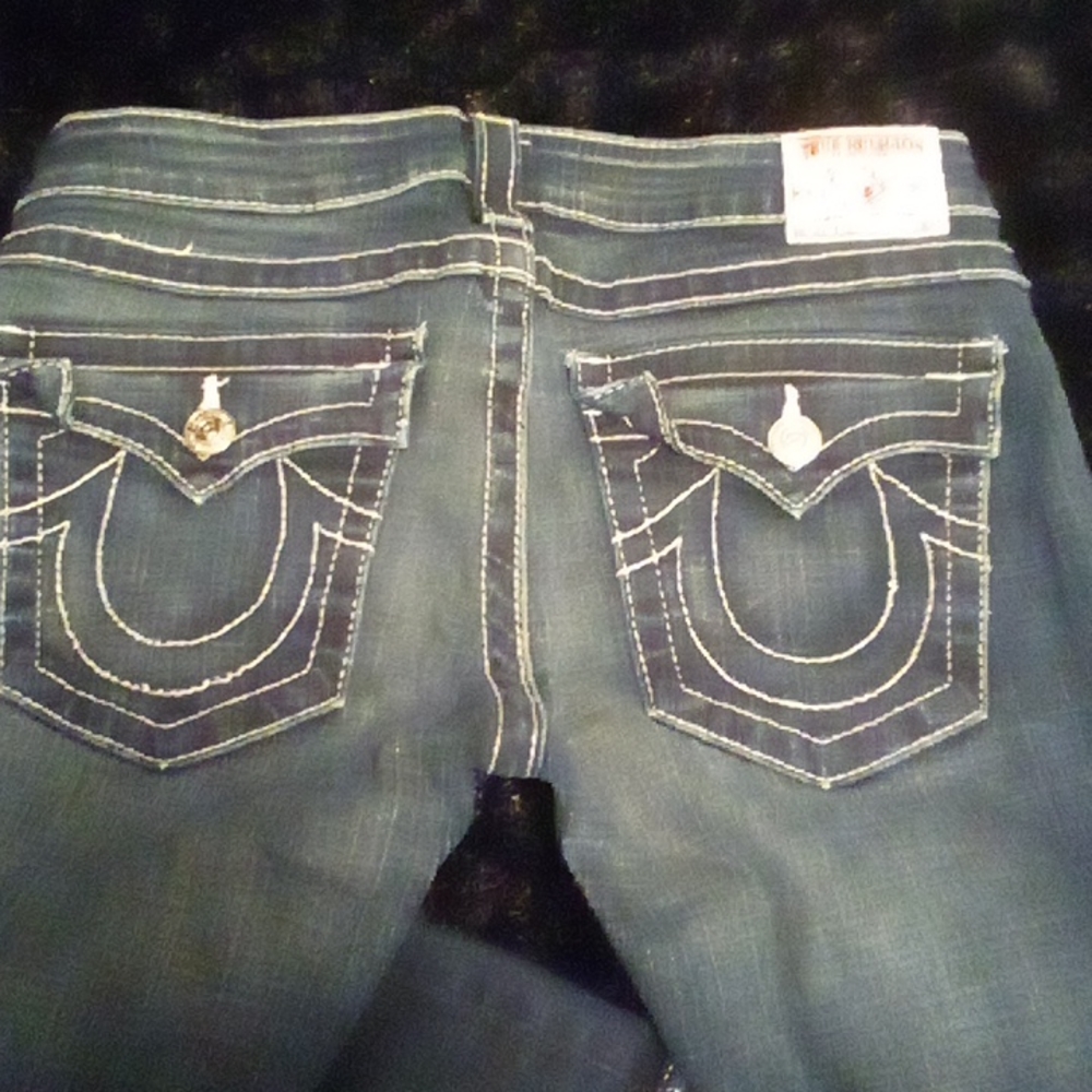 TRUE RELIGION "BILLY" DENIM JEANS